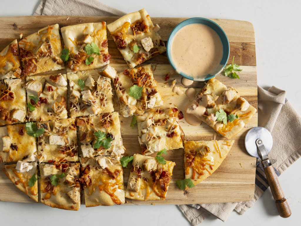 chicken bacon ranch flatbread