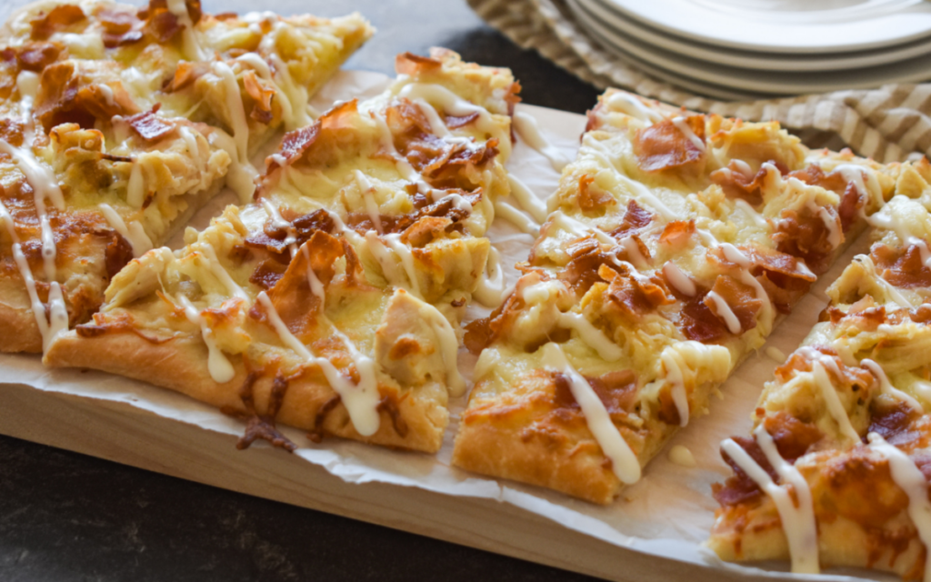 chicken bacon ranch flatbread